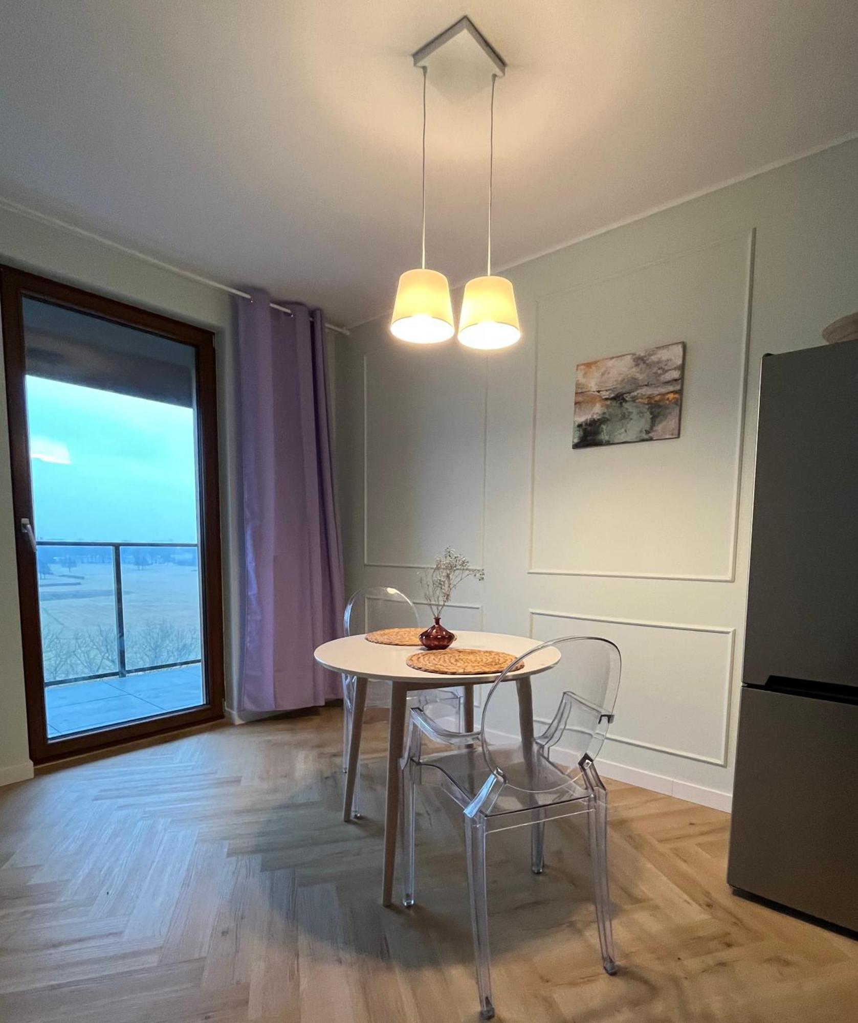 Warsaw Airport Wyscigi - City And Green View Apartment With Underground Garage Екстер'єр фото
