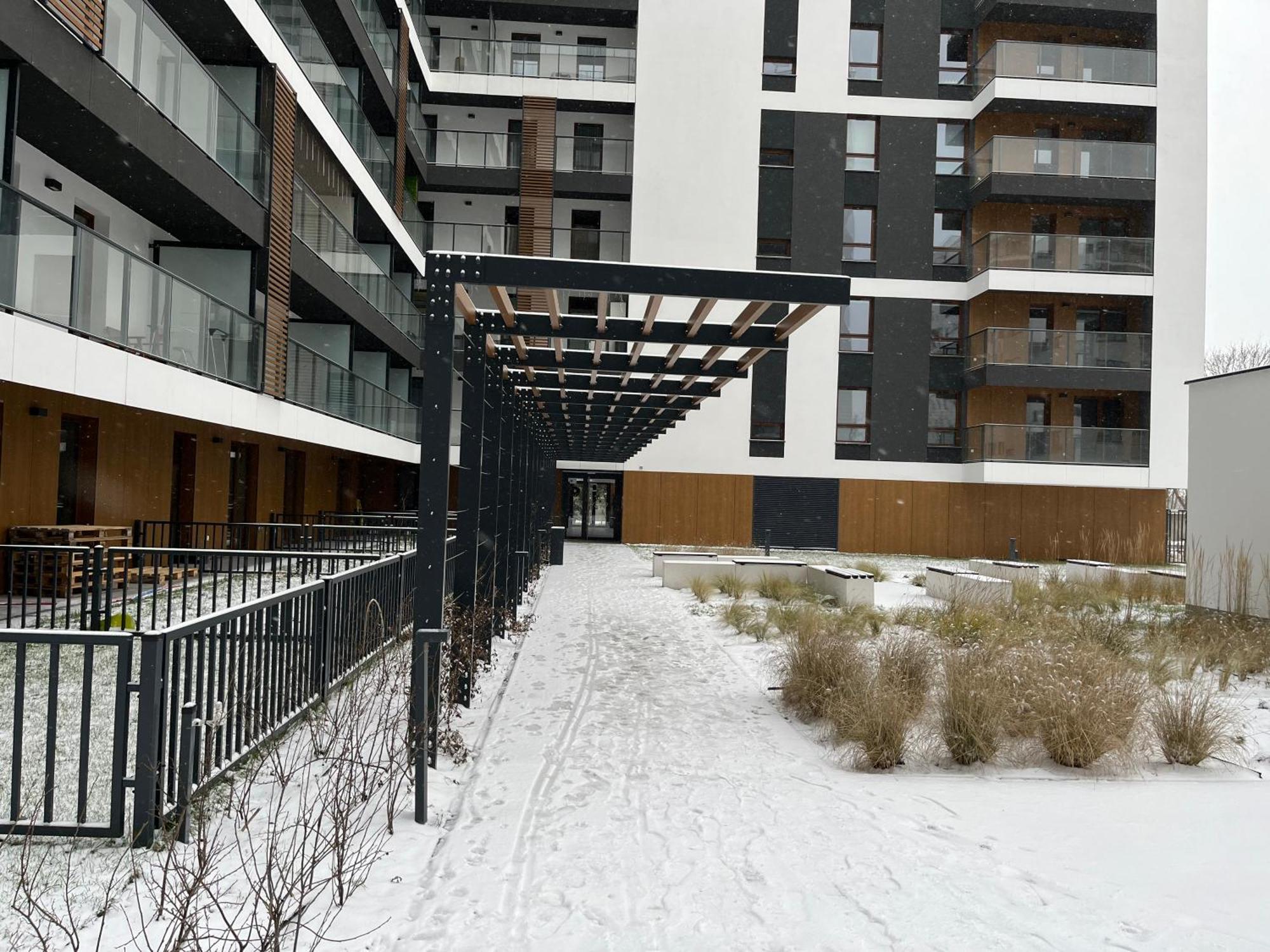 Warsaw Airport Wyscigi - City And Green View Apartment With Underground Garage Екстер'єр фото