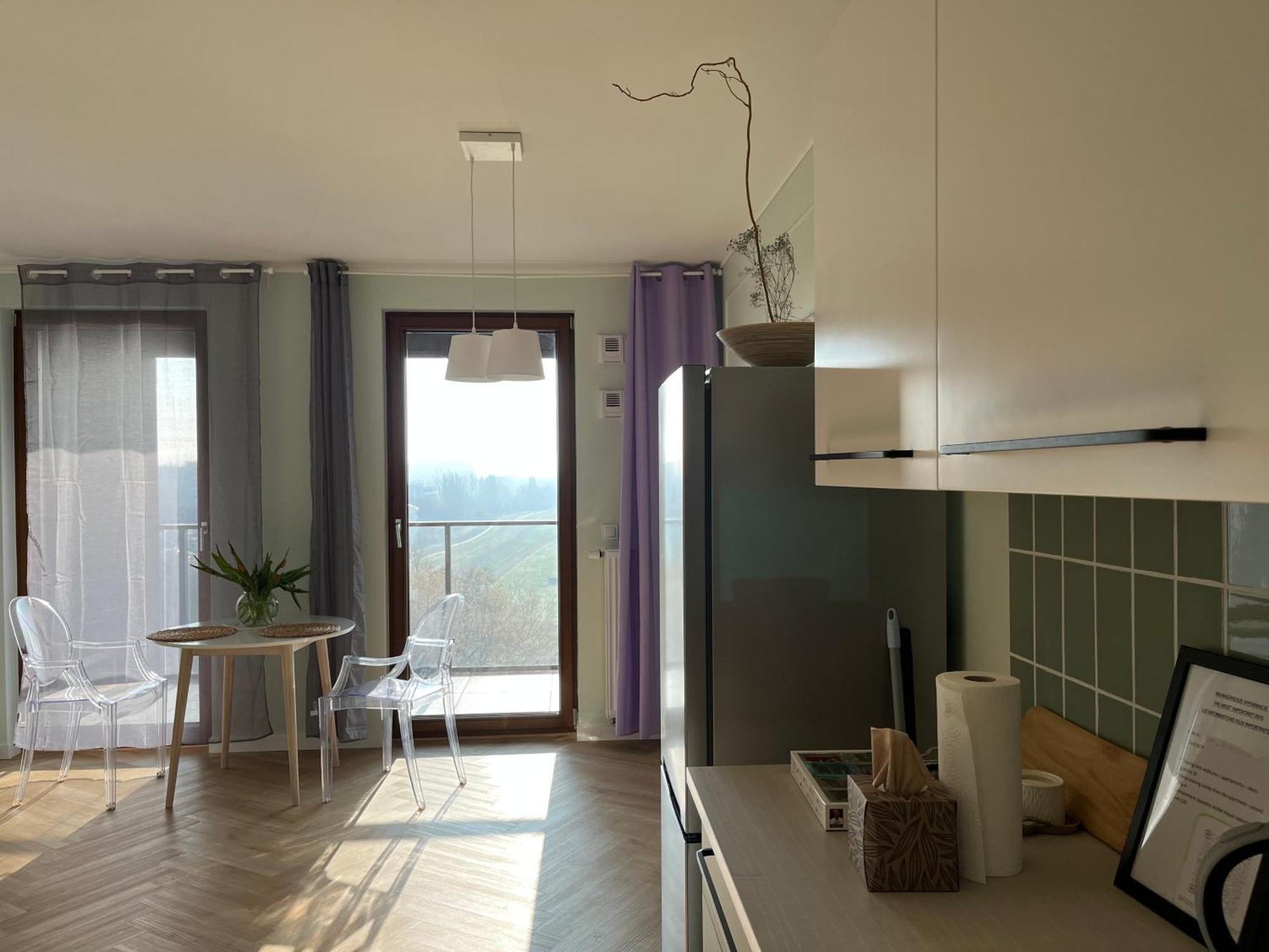 Warsaw Airport Wyscigi - City And Green View Apartment With Underground Garage Екстер'єр фото